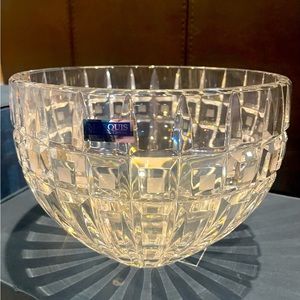 Marquis by Waterford, Quadrata 8 inch crystal bowl